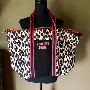 Victoria's Secret Bags - Victoria Secret Bag 💼 NWT Victoria's Secret Bags - Victoria Secret Bag 💼 NWT